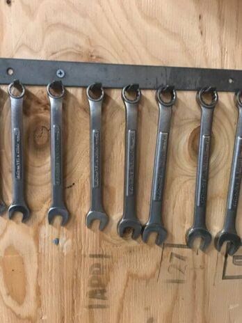 Wrench rack
